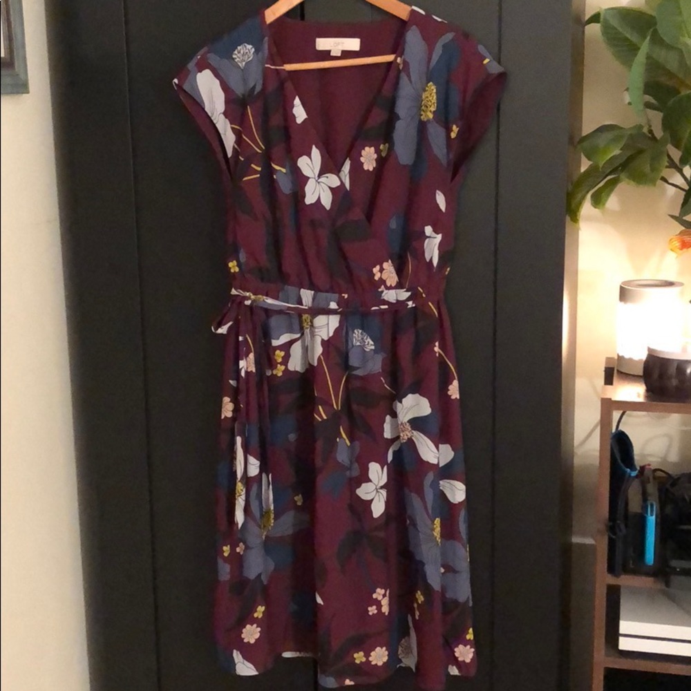 Loft floral dress - Picture 2 of 8